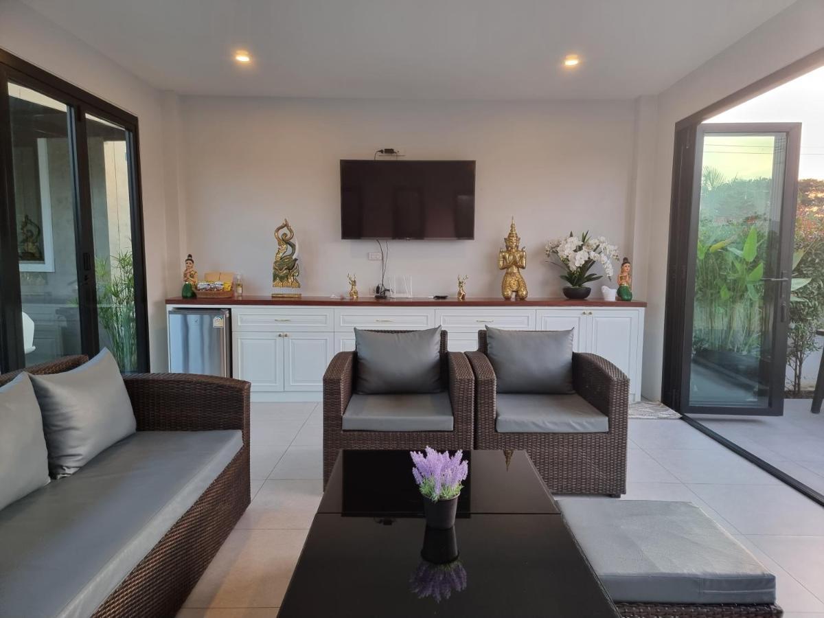 Baan Dalah Pool Villa ブリーラム エクステリア 写真