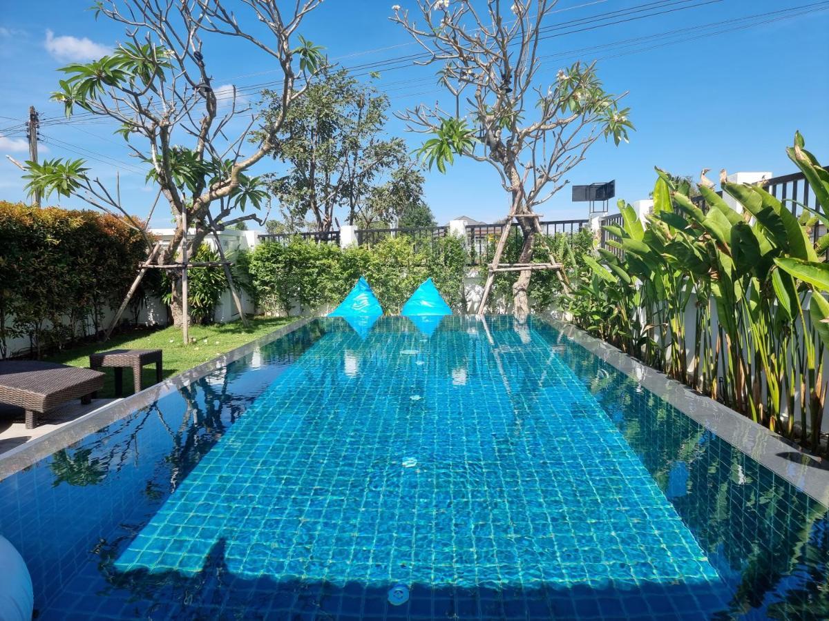Baan Dalah Pool Villa ブリーラム エクステリア 写真