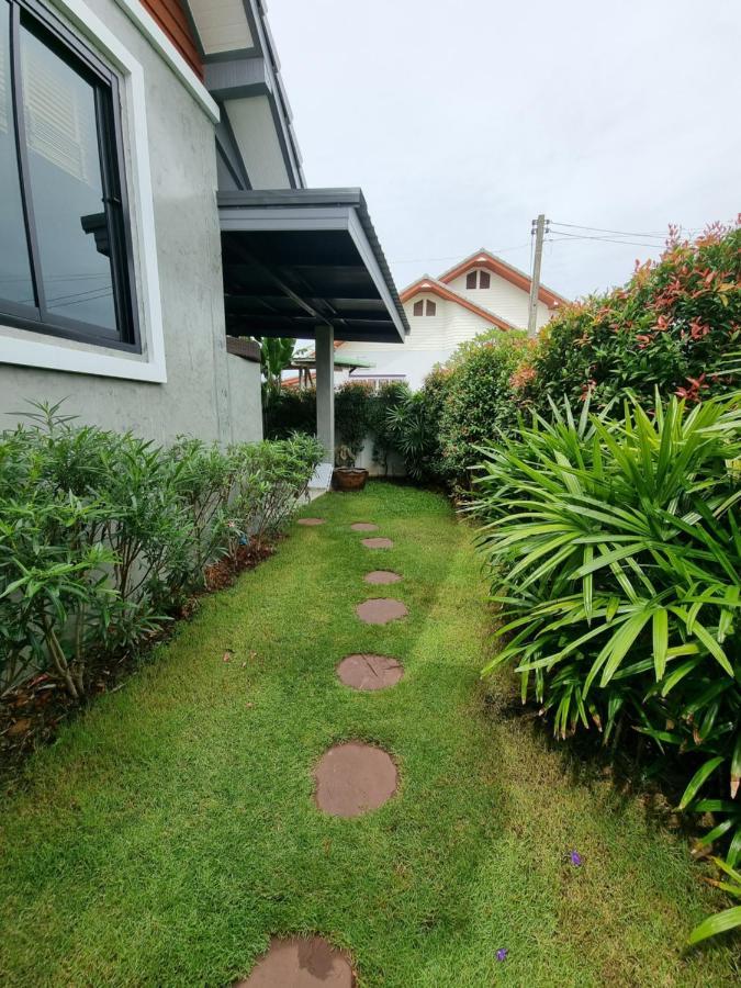Baan Dalah Pool Villa ブリーラム エクステリア 写真